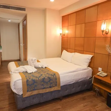 Cumbali Plaza Hotel Istambul