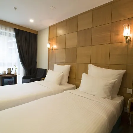 Hotell Cumbali Plaza 3*