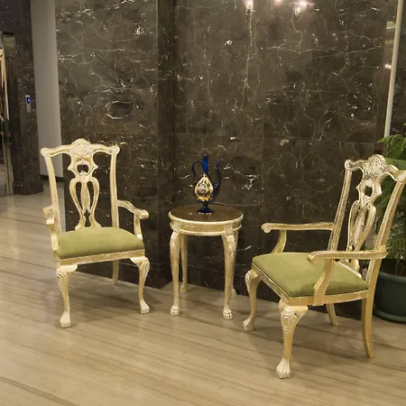 Cumbali Plaza ホテル