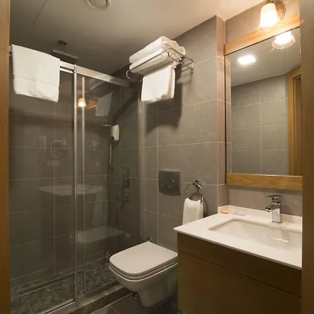 Szálloda Cumbali Plaza 3*