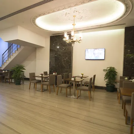 ホテル Cumbali Plaza