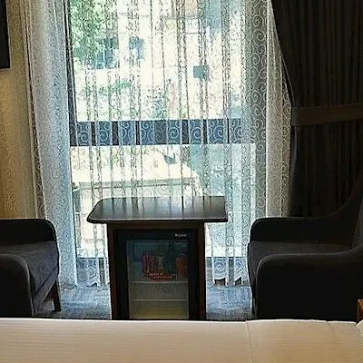 Hotell Cumbali Plaza